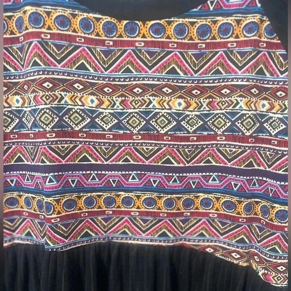 NEW Haptics BLACK RIB RAGLAN AZTEC BABYDOLL LONG SLEEVE TOP SIZE S, M, L - Picture 6 of 8